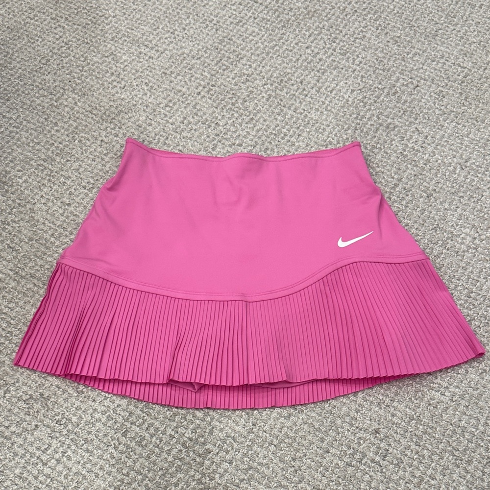 Nike  NWOT - Hot Pink Pleated Skater Tennis Skirt MEDIUM
